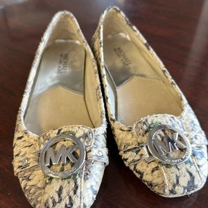 Michael Kors flats 7.5